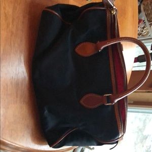 Dooney and bourke purse